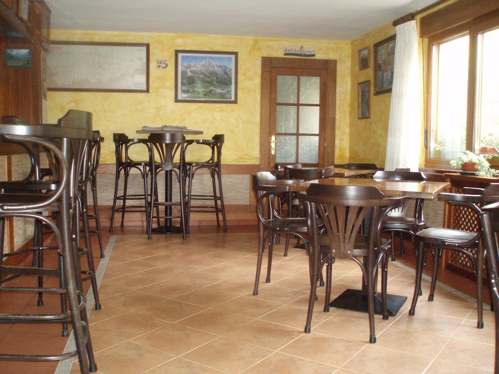 Treselcorral Hotel Sotres Buitenkant foto