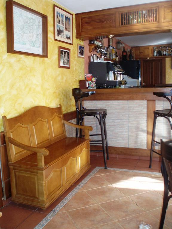 Treselcorral Hotel Sotres Buitenkant foto